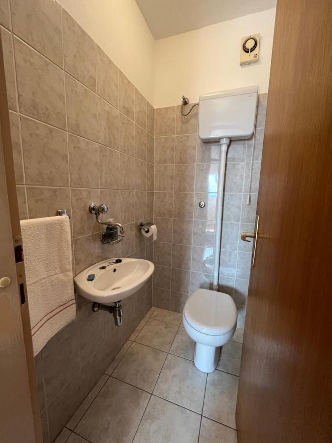 Apartamento Sunny Corner Split Exterior foto